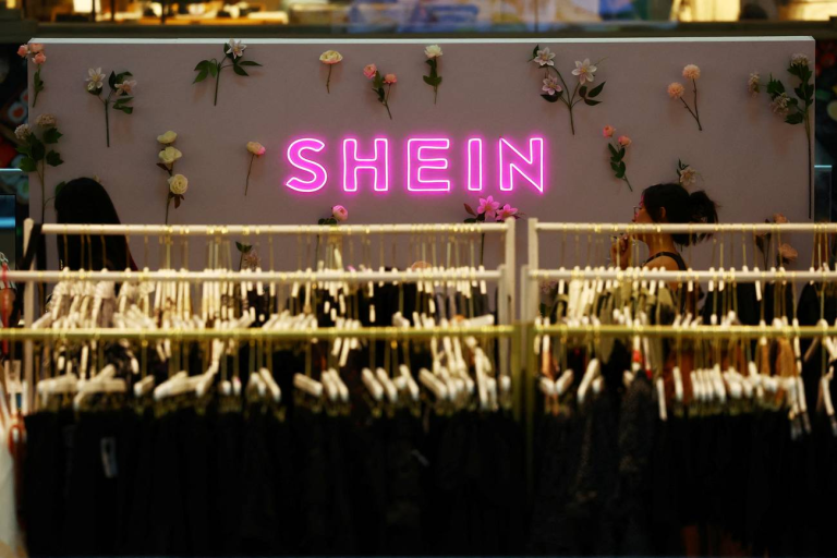 Como funcionam as oportunidades de roupas masculinas na Shein