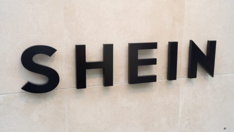 Descubra oportunidades para ganhar roupas femininas na Shein